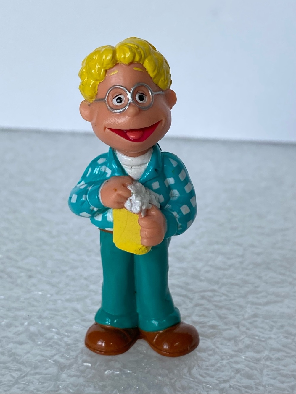 Vintage 1993-94 Fisher Price PBS Puzzle Place
Kid Ben Olafson PVC Figure Toy
